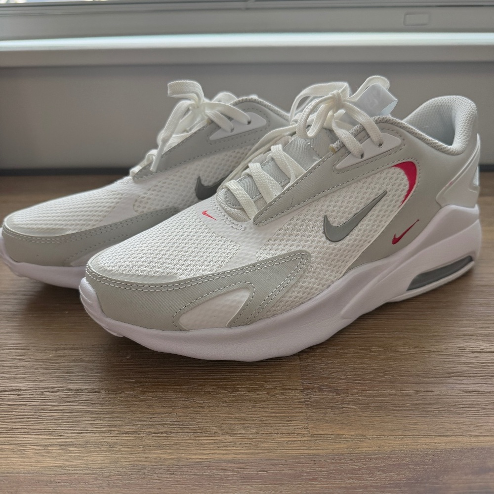 Womens Nike Air Max Bolt - White Metallic Platinum - Shoes - Sz 8.5 US